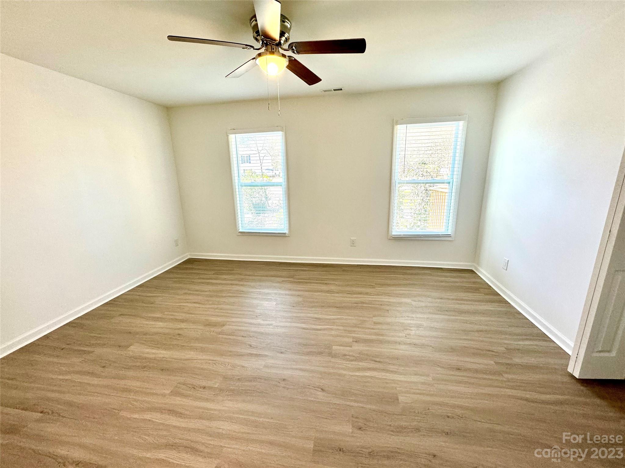 Country Club Heights - Residential Lease