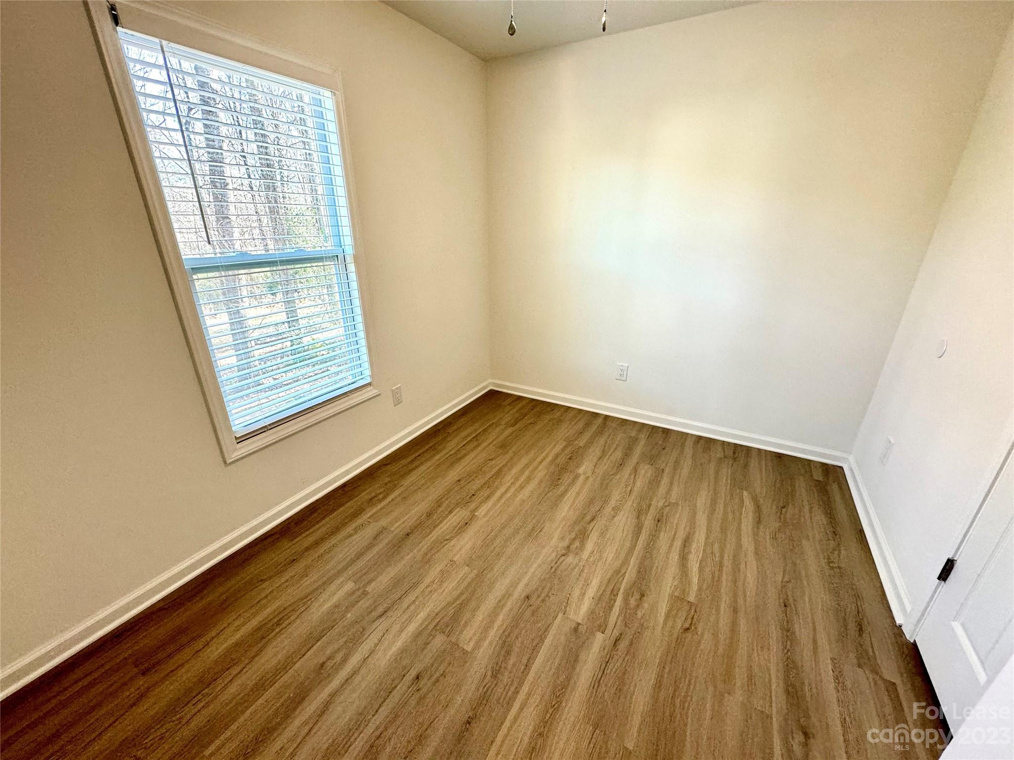 Country Club Heights - Residential Lease