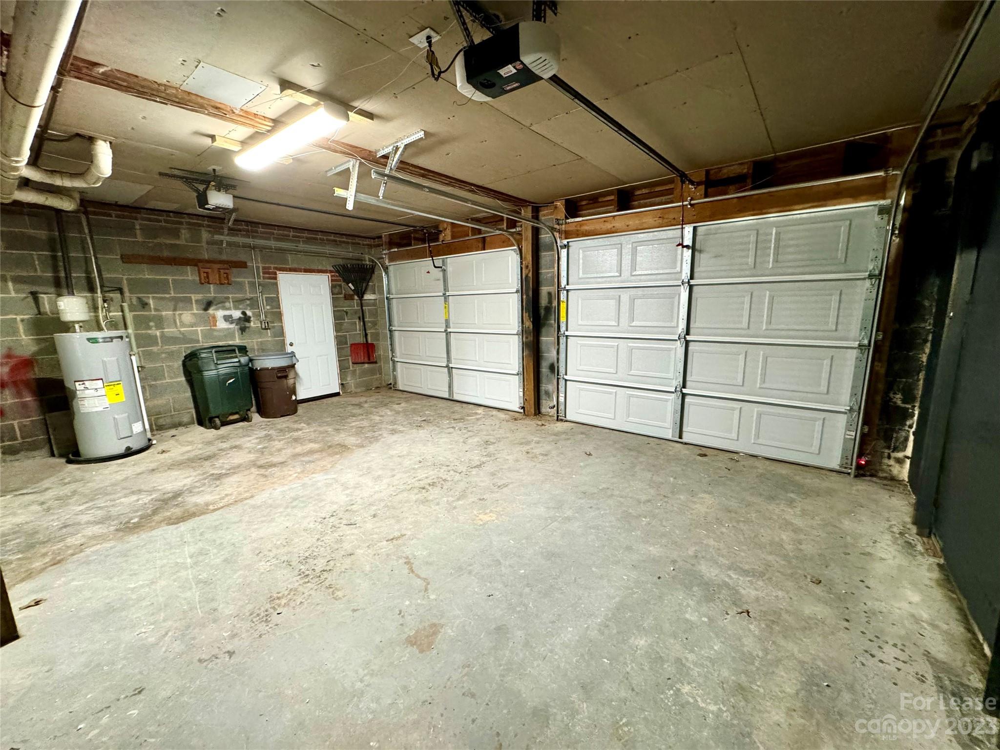 Country Club Heights - Residential Lease