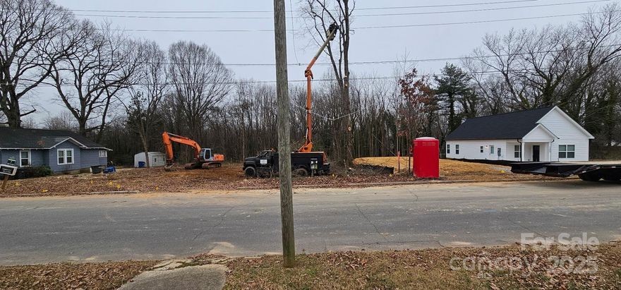 Build-Ready Lots in Statesville!

Cleared, prepped, and ready for your next project — this 50x140 lot inside Statesville city limits comes with City Water & Sewer and one tap already paid. The neighboring lot at 1318 7th Street is also available, giving you the option to purchase one or both for maximum potential.

Perfect for builders, investors, or homeowners ready to design their own space in one of Statesville’s up-and-coming areas. Whether you’re building one home or creating a two-lot opportunity, this location is a smart move in a fast-growing market. Bring your own builder, or ask about local builder resources if desired.

Bring your vision and start building today!