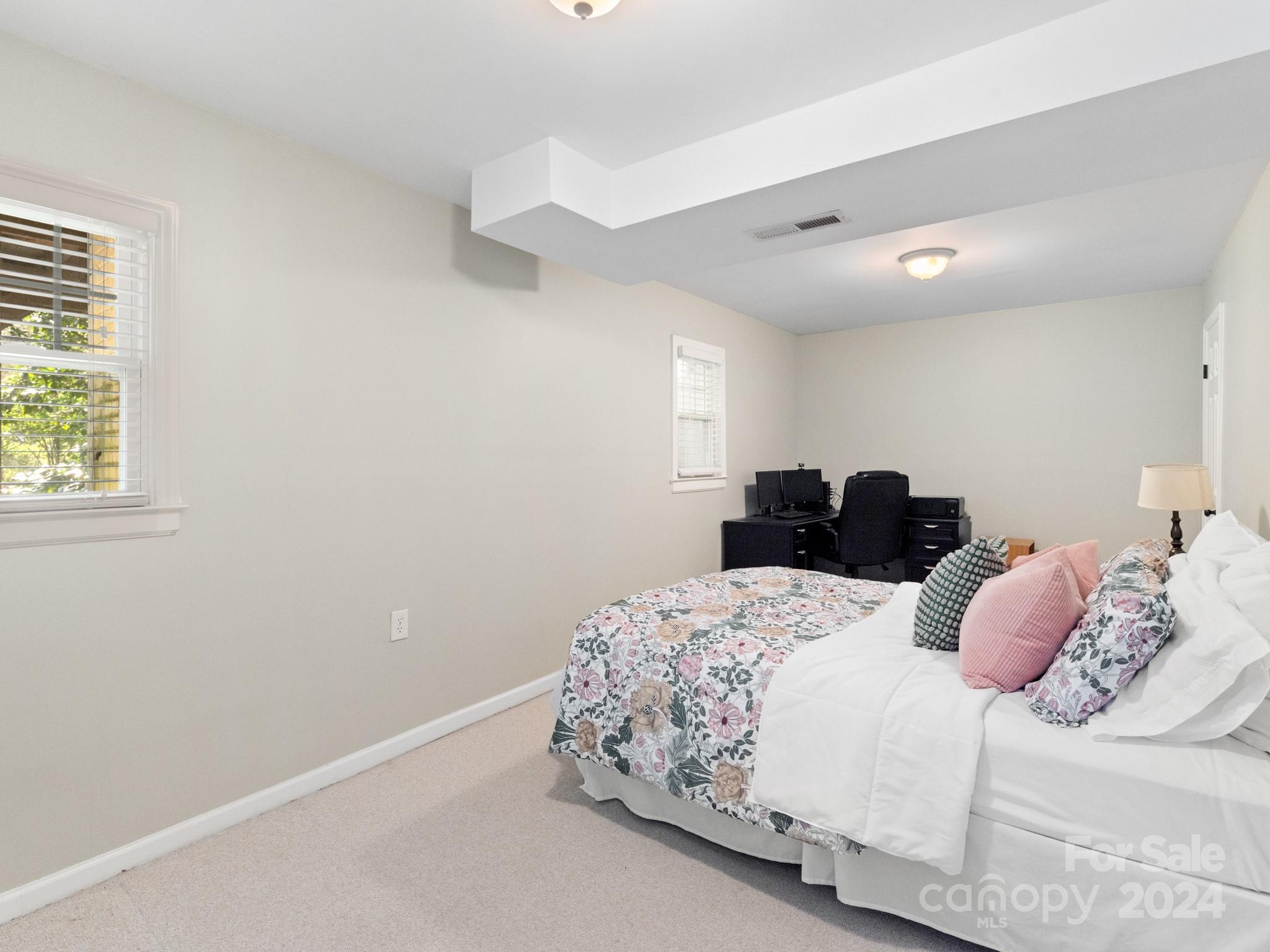 Sherwood Forest - Residential