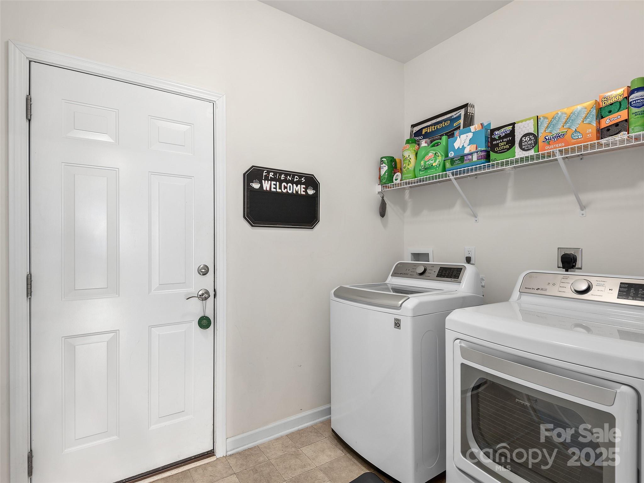 Maple Trace - Residential