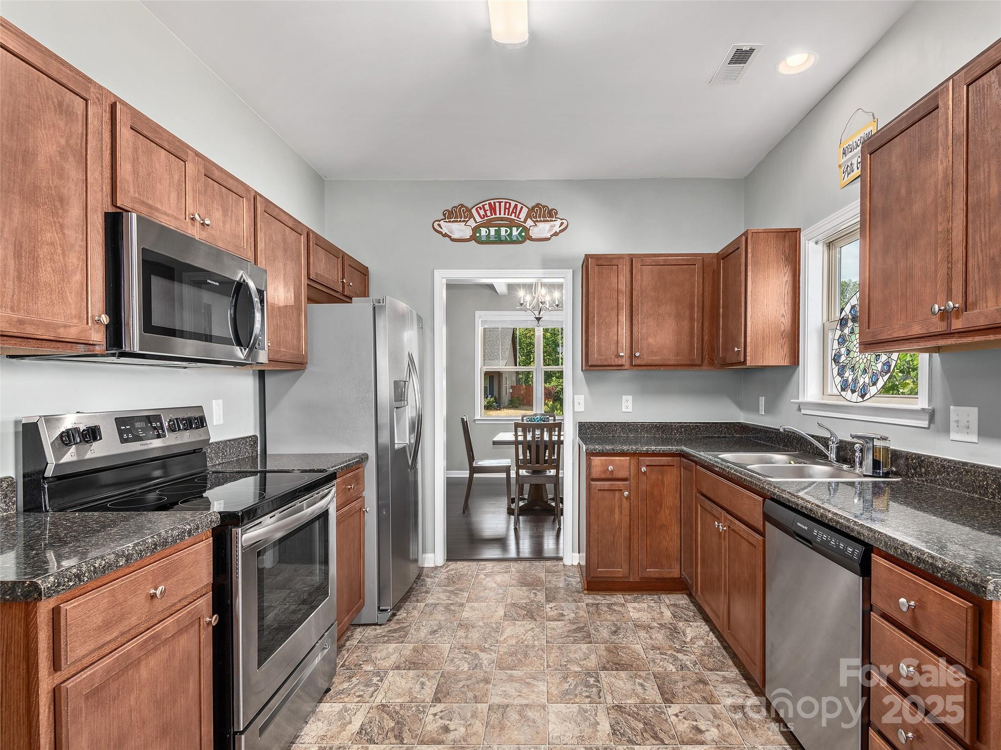 Maple Trace - Residential