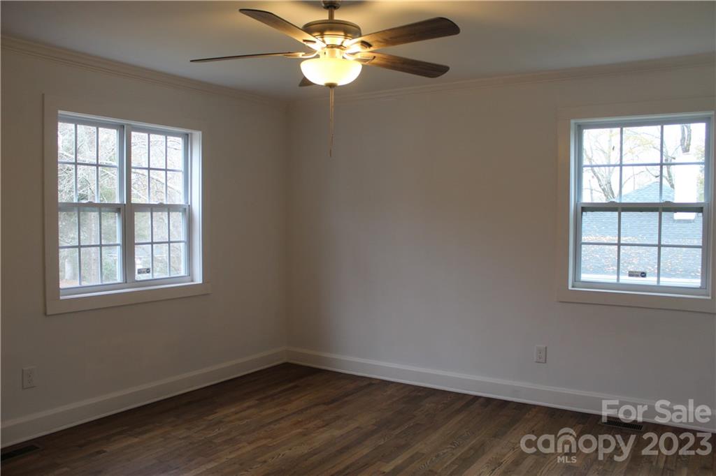 Sunny Hills - Residential