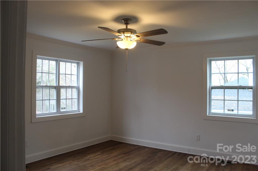 Sunny Hills - Residential