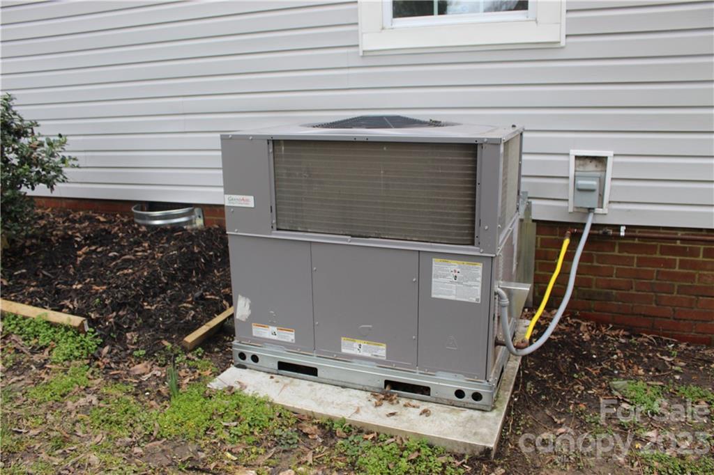 Sunny Hills - Residential