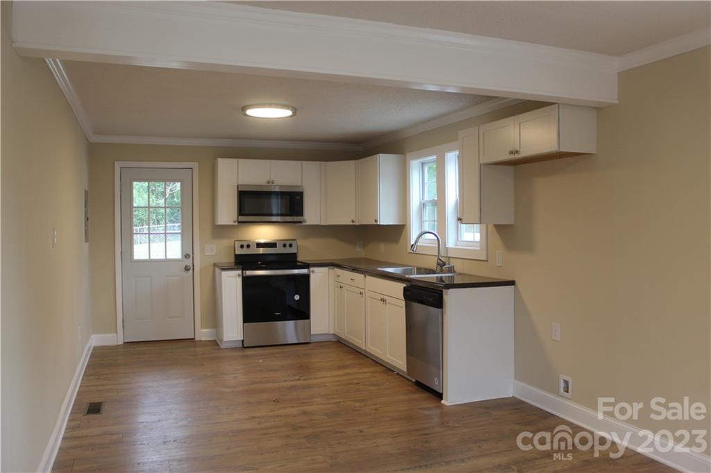 Sunny Hills - Residential