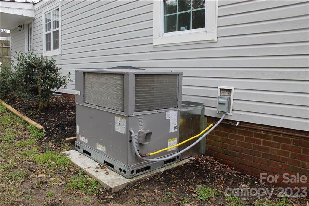 Sunny Hills - Residential