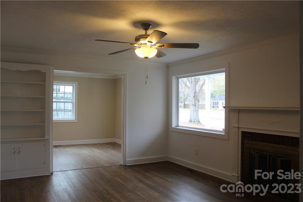 Sunny Hills - Residential