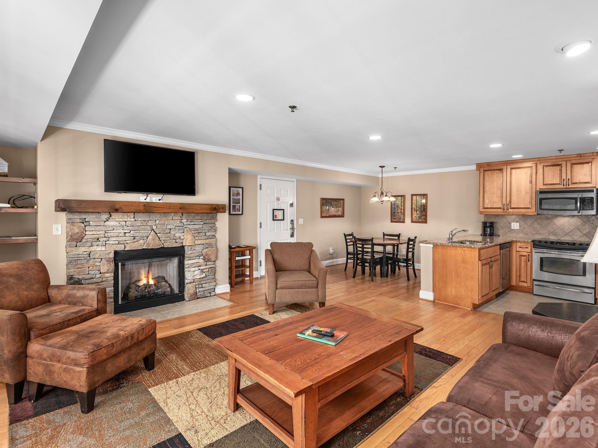 Residences At Biltmore - Residential