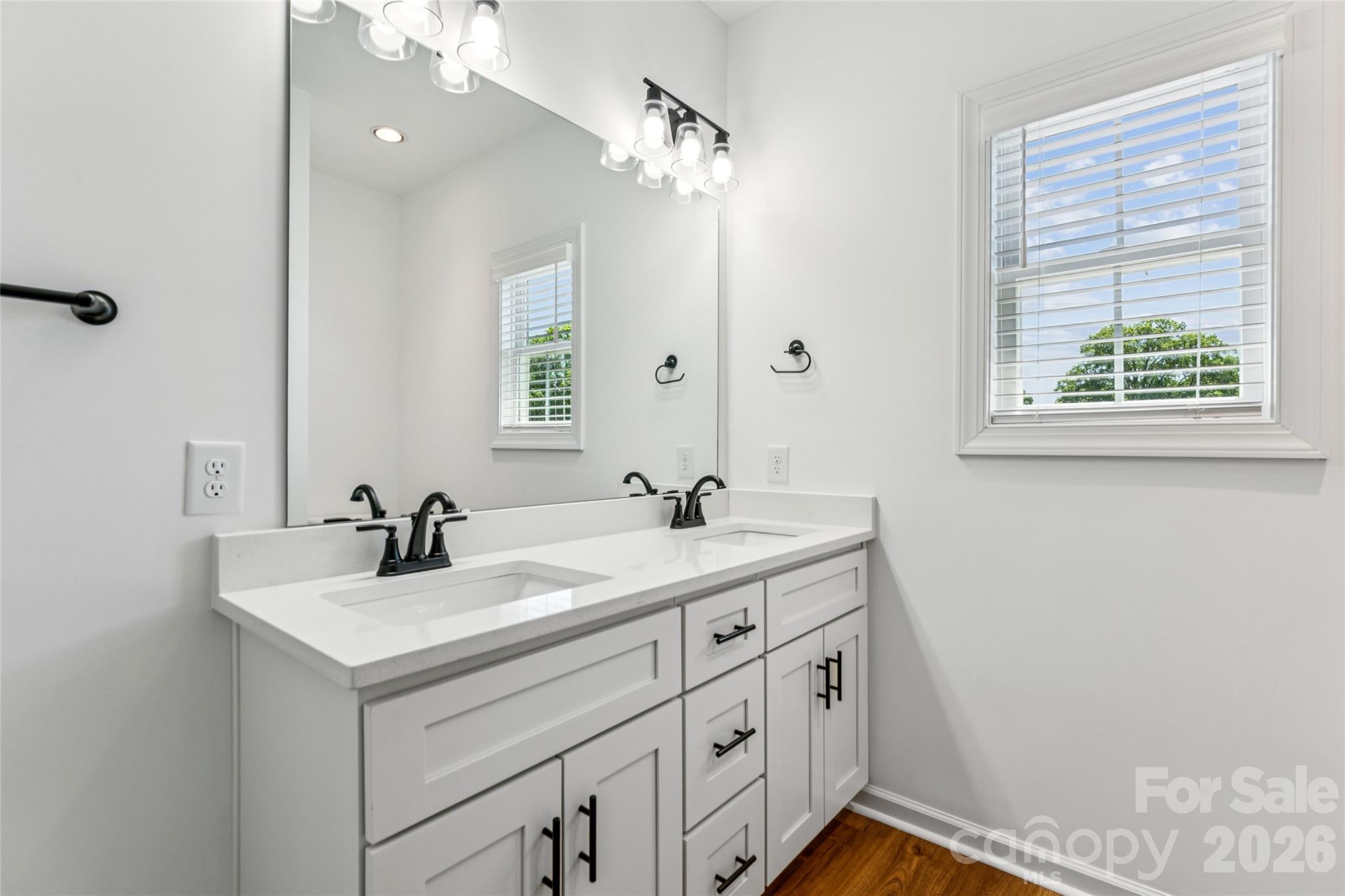 Magnolia - Residential