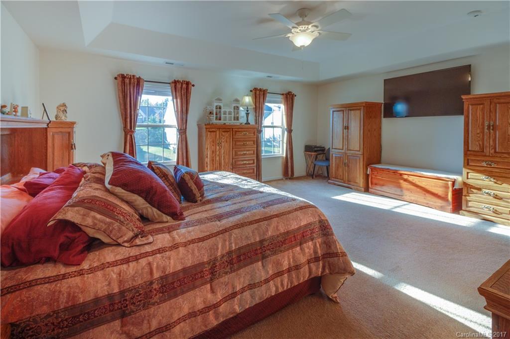 Dutchmans Ridge - Residential