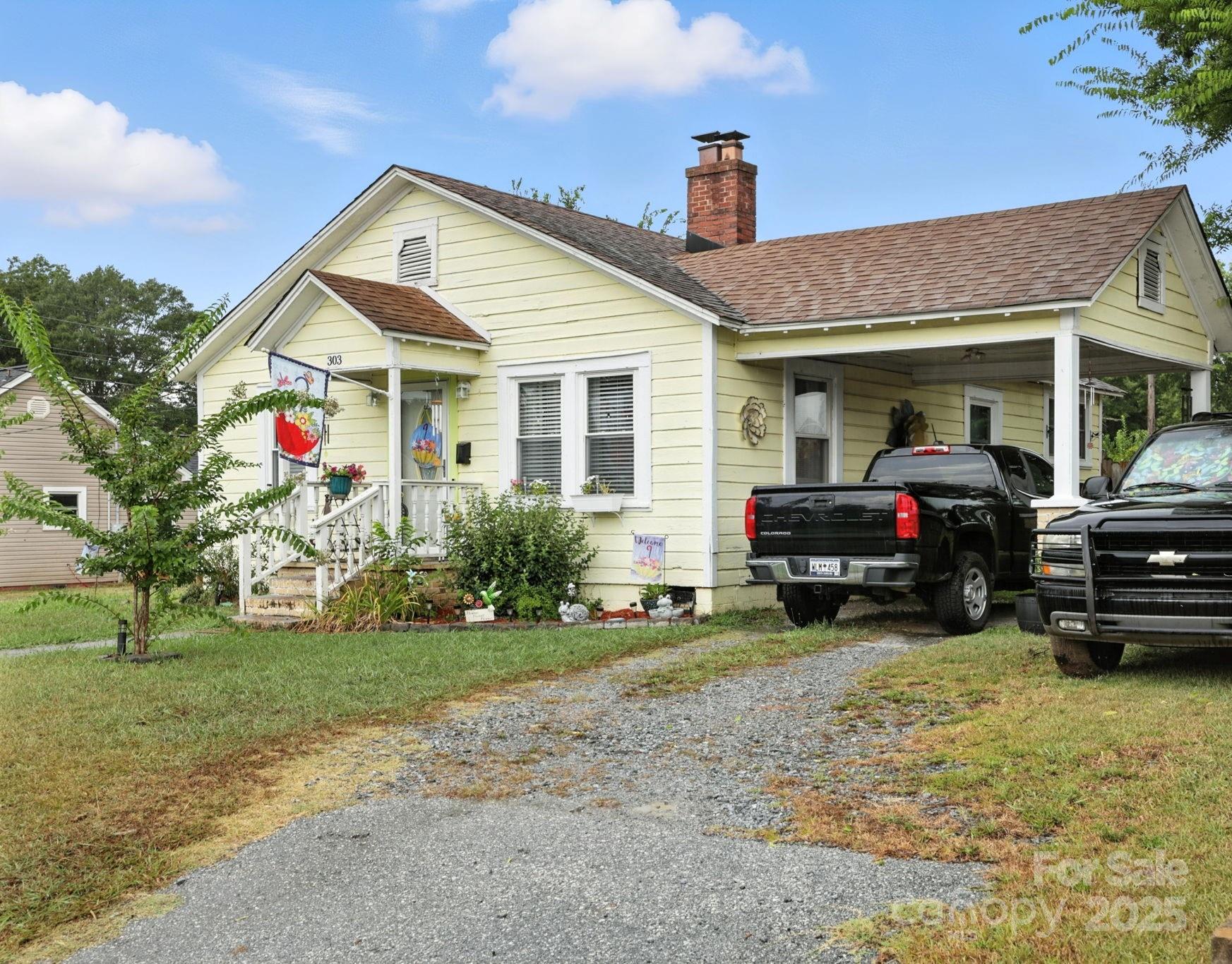 303 Poplar Street