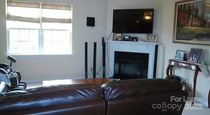Litchfield Village - Residential Lease