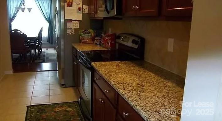 Litchfield Village - Residential Lease