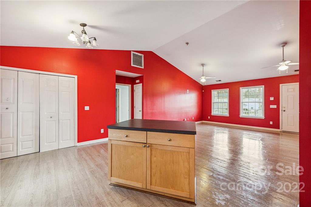 Mcalpine Glen - Residential