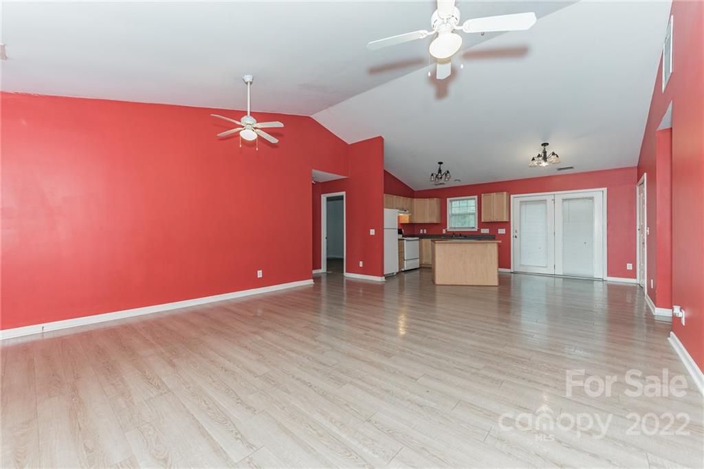 Mcalpine Glen - Residential
