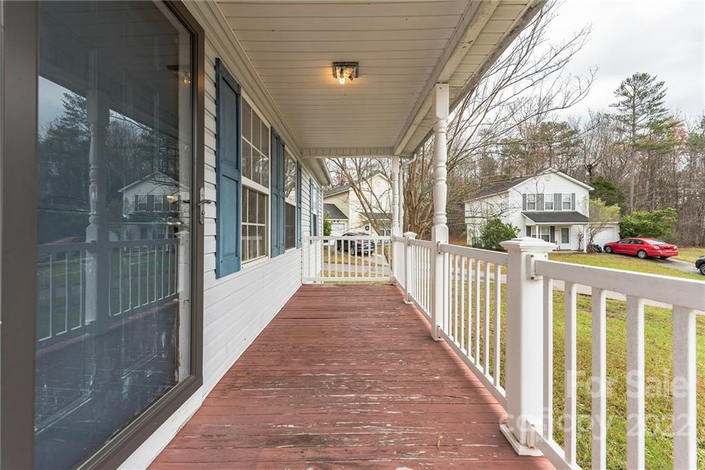 Mcalpine Glen - Residential