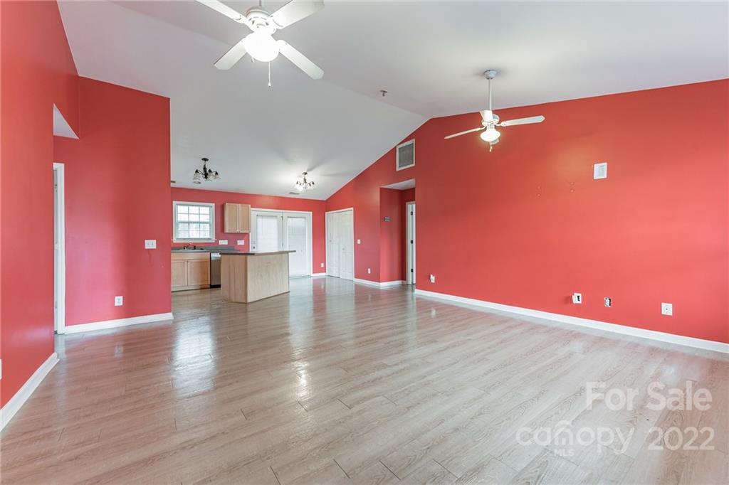 Mcalpine Glen - Residential