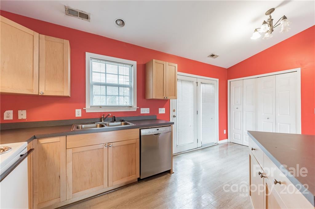 Mcalpine Glen - Residential
