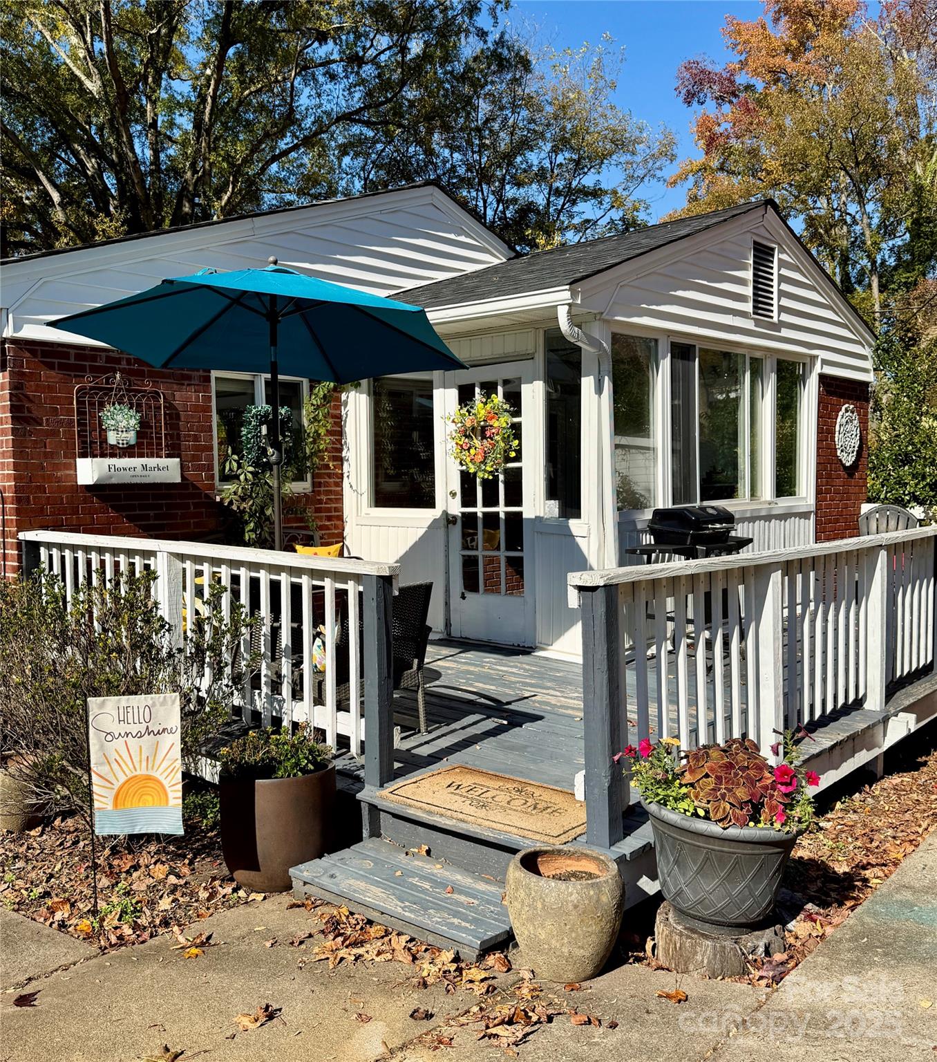 302 W Carroll Street