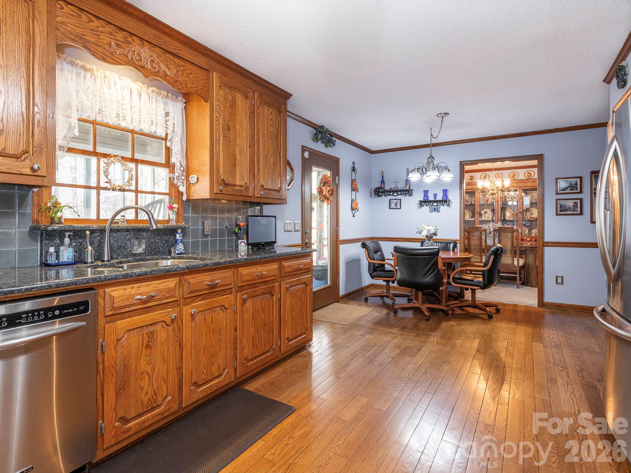 1800 Lake Lynn Road