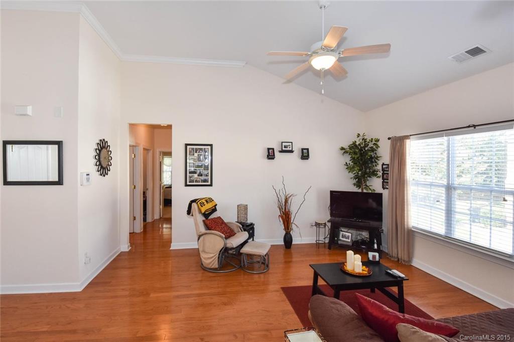 Riviera - Residential