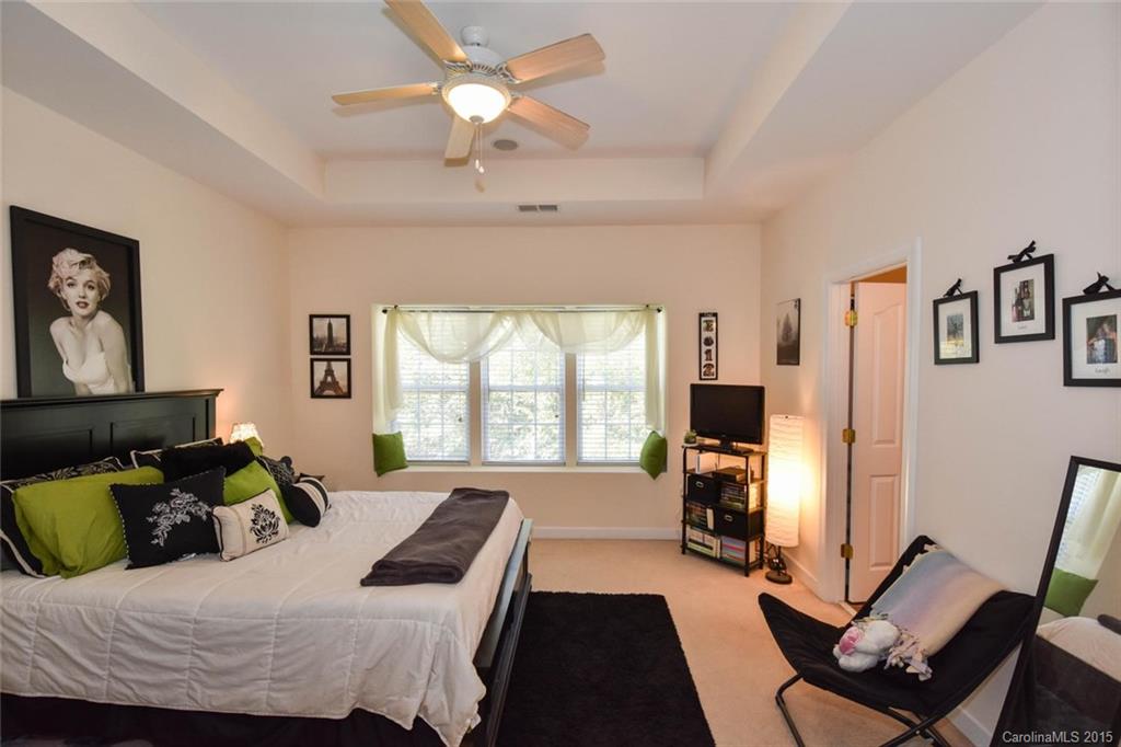 Riviera - Residential