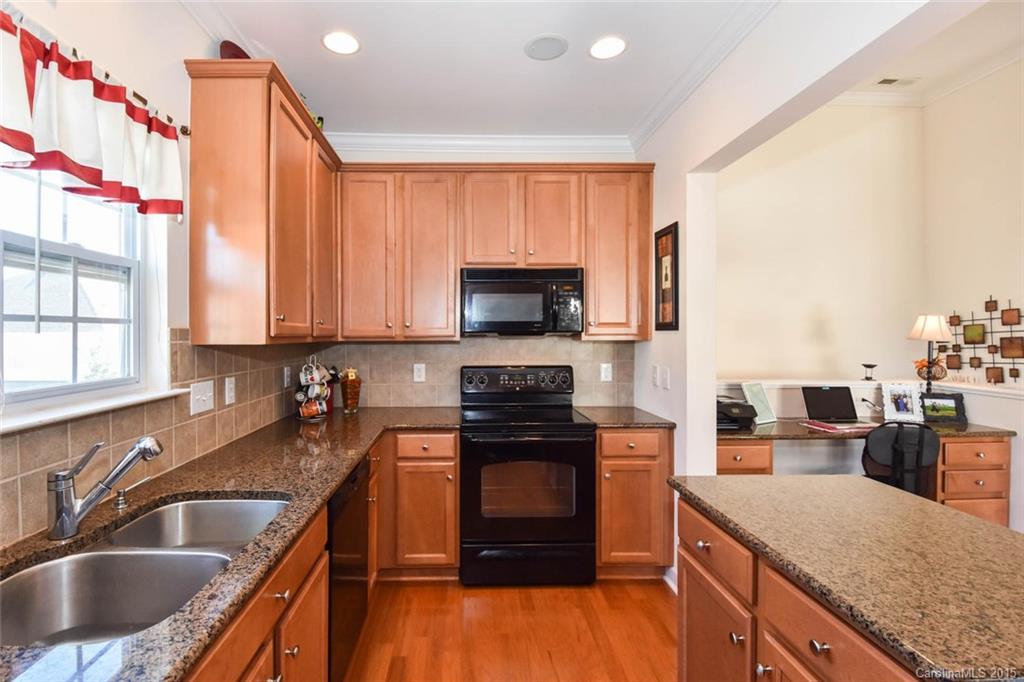 Riviera - Residential