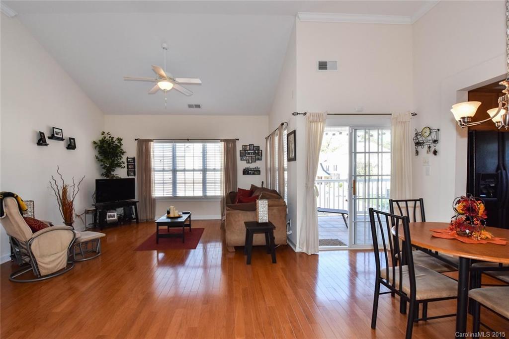 Riviera - Residential