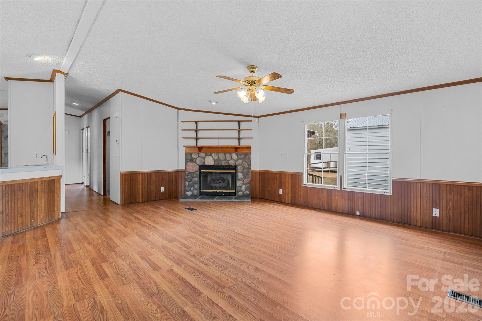 1700 Kershaw Highway