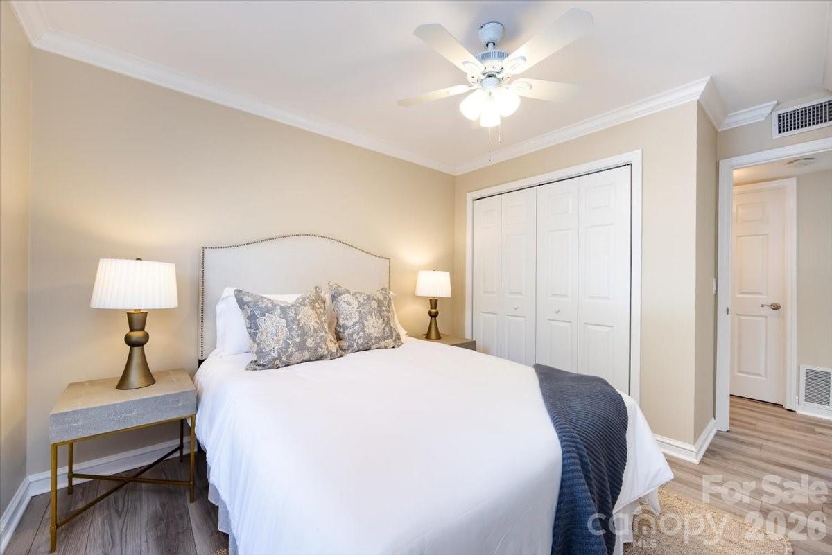 Myers Park Manor - Residential