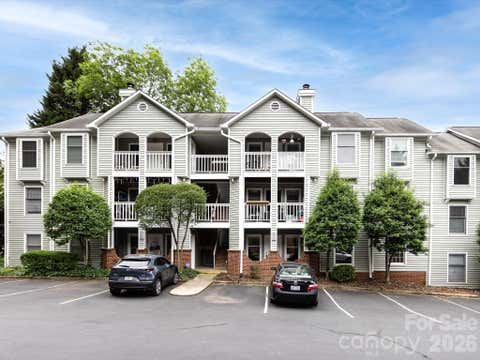 Photo of 430 Queens Road #221, Charlotte, NC 28207 (MLS # 4347540)