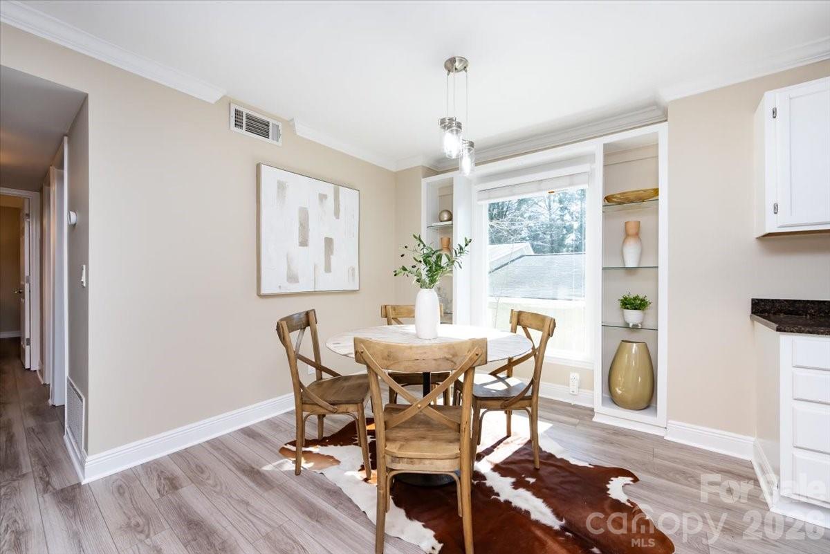 Myers Park Manor - Residential