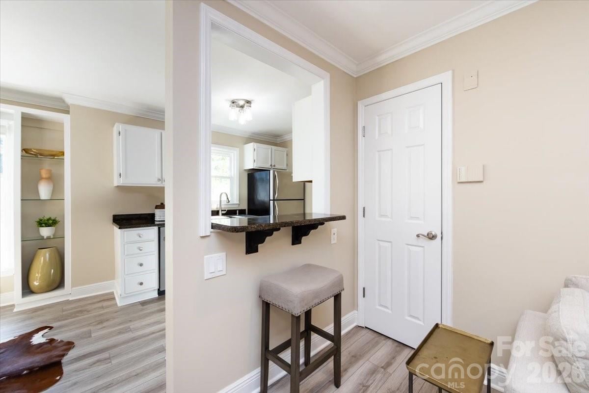 Myers Park Manor - Residential