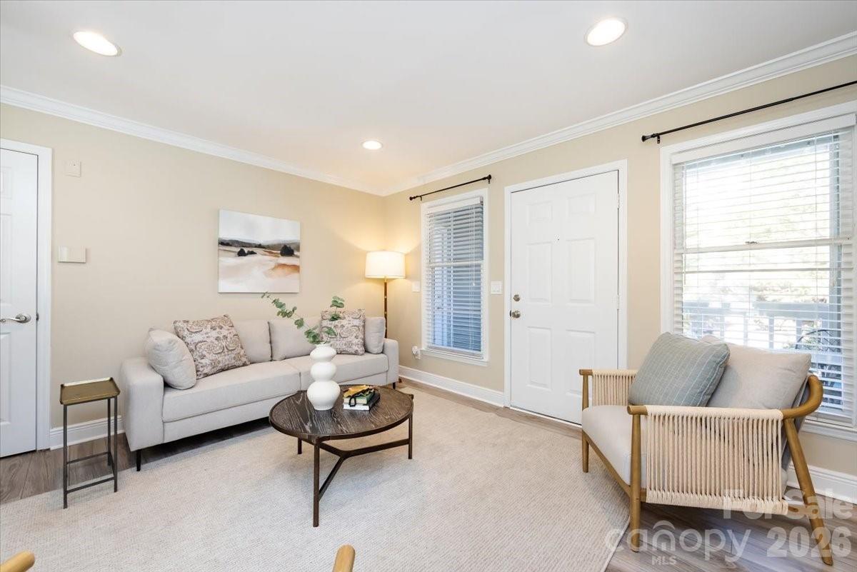 Myers Park Manor - Residential