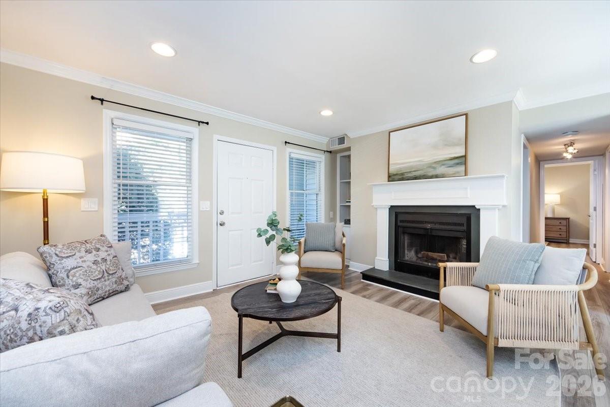 Myers Park Manor - Residential