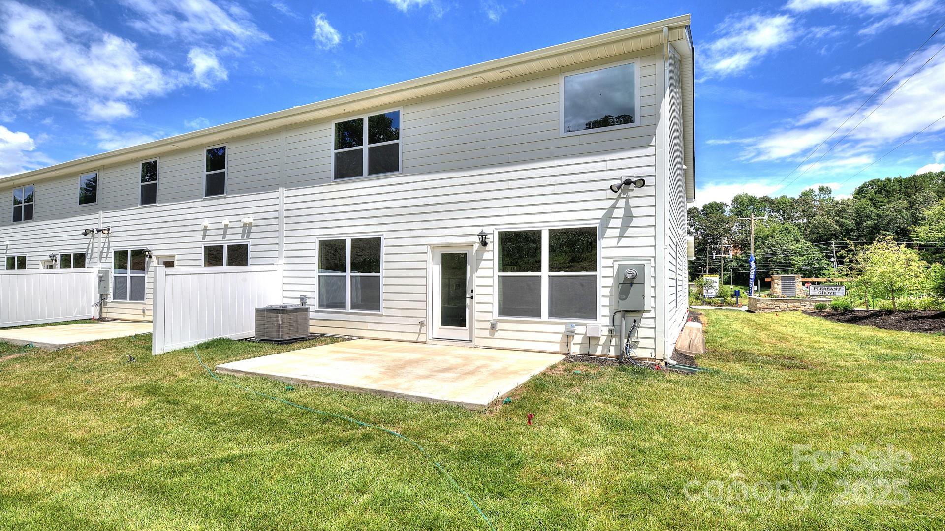 Pleasant Grove Townhomes - Residential