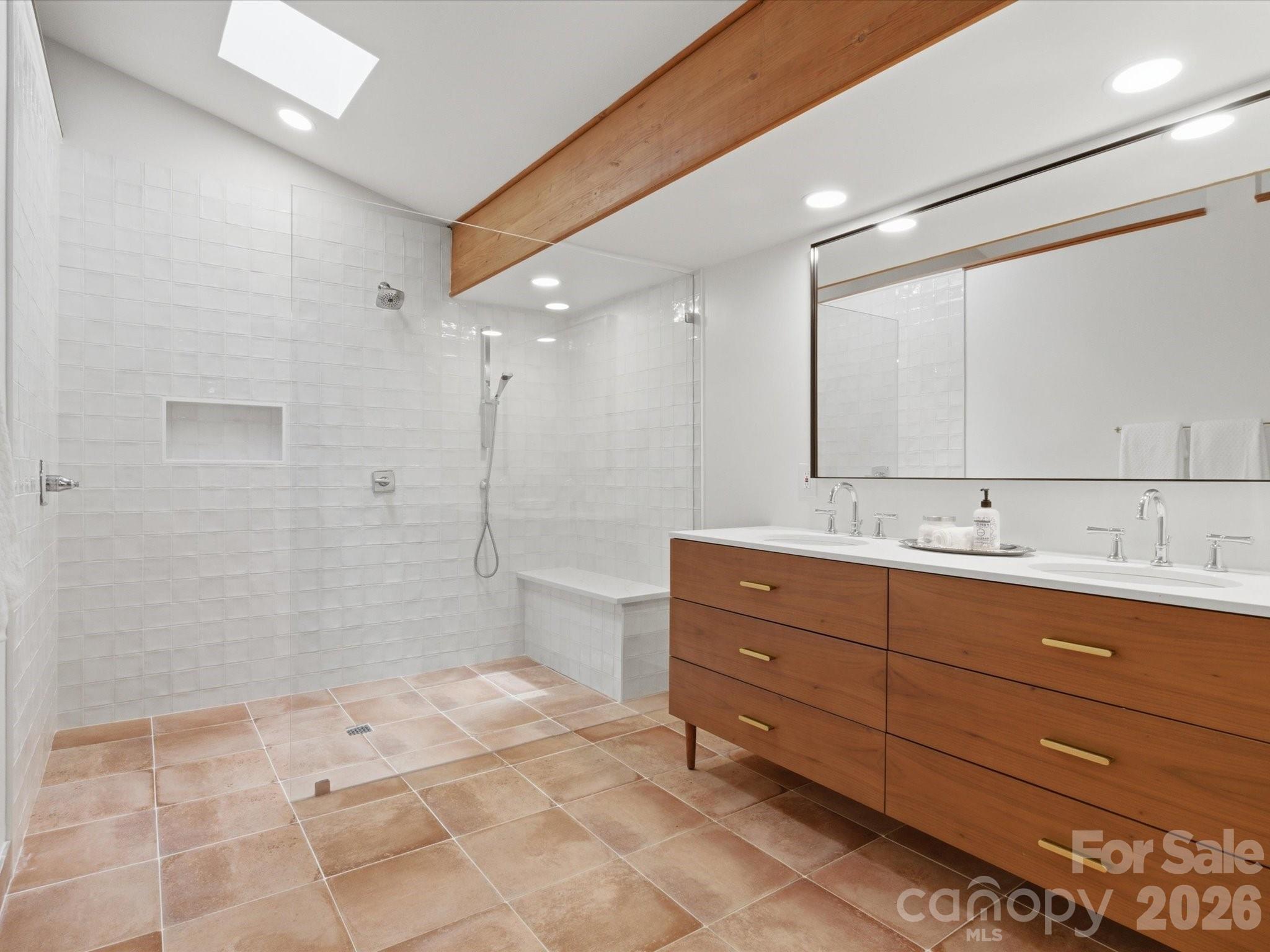 Sardis Hills - Residential