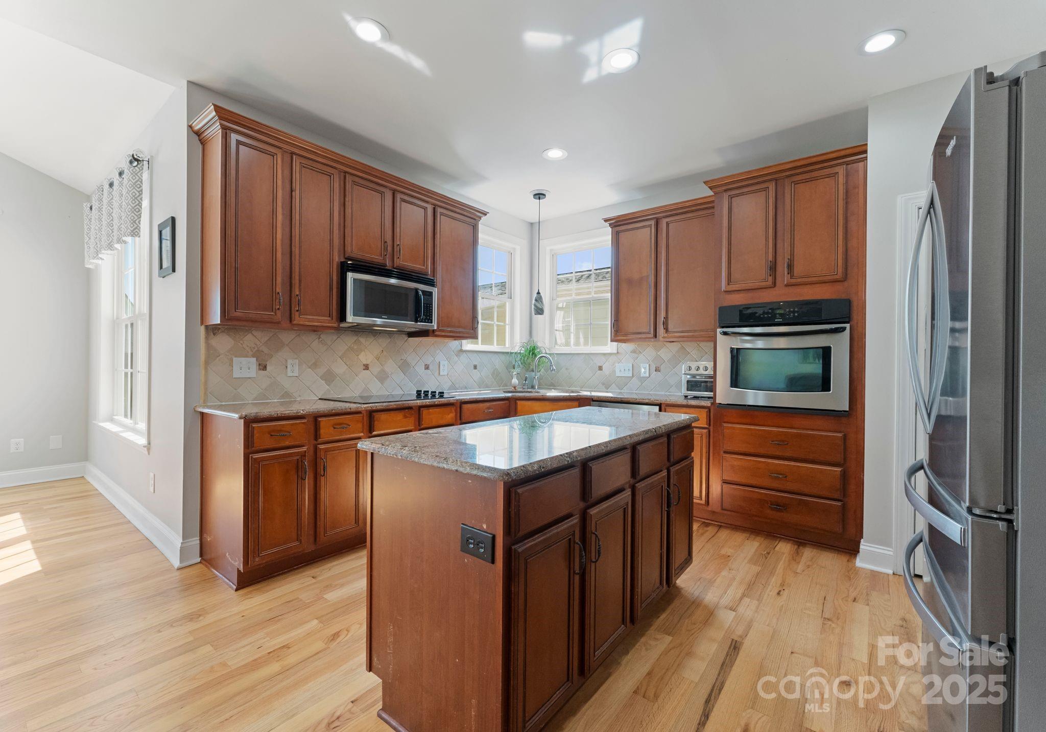 Pinecrest - Residential