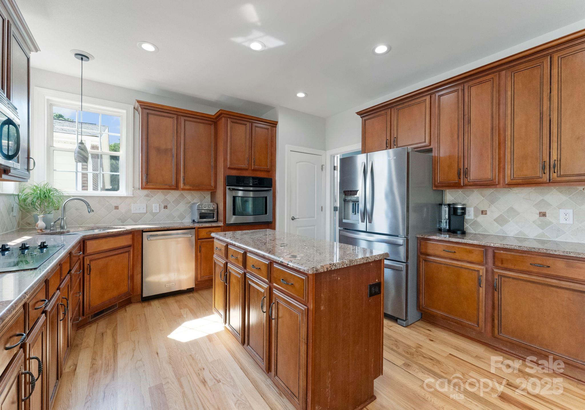 Pinecrest - Residential