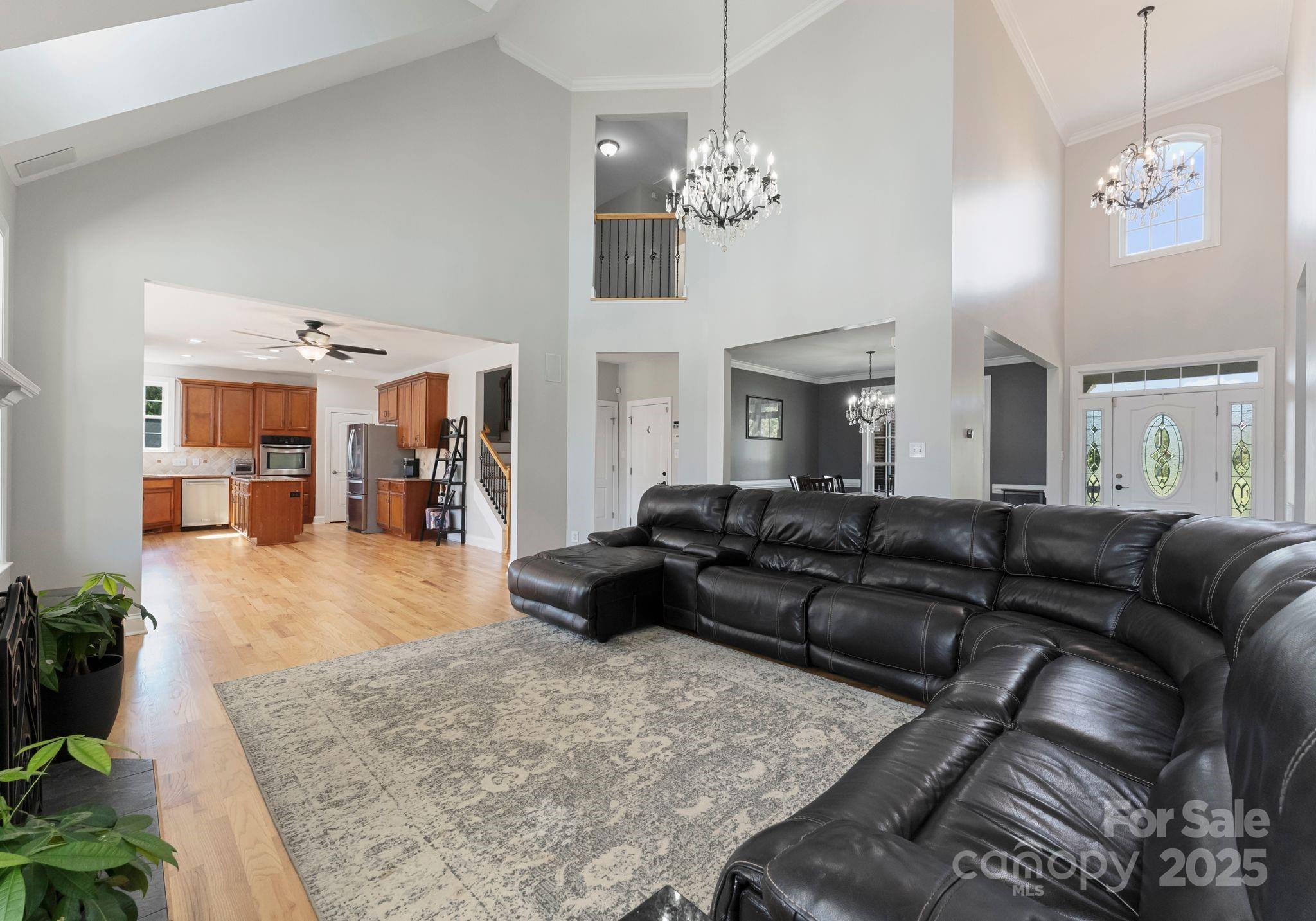 Pinecrest - Residential