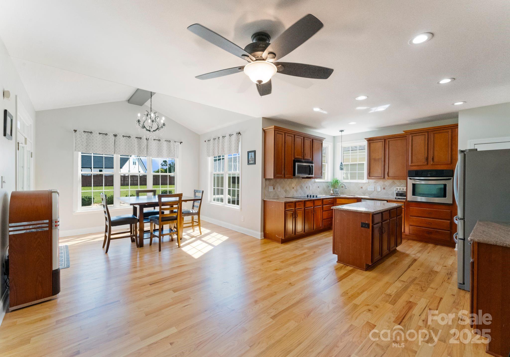 Pinecrest - Residential