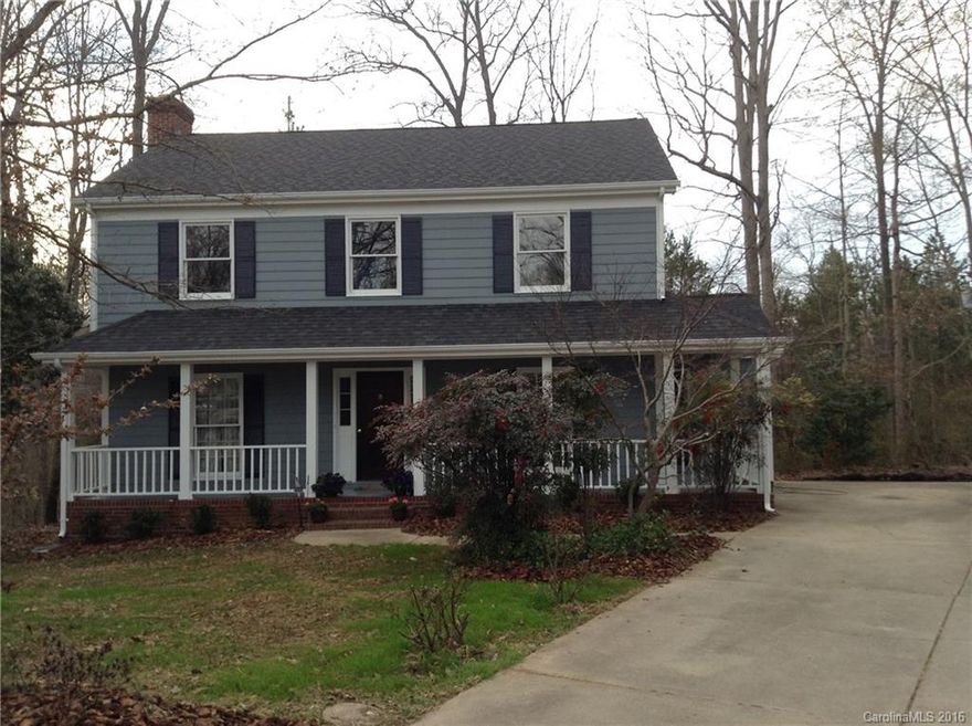 Well maintained one owner, 3 bedrms 2 1/2 baths 2 story home on a cul-de-sac in Brightmoor. Very clean with new carpet throughout the upstairs, new paint interior and exterior.  Woodburning fireplace in den makes for a cozy evening. Natural light during the day.  Enjoy your coffee or tea at the breakfast area bay window to enjoy the fabulous views. Large kitchen with plenty of cabinets, solid surface counters and stainless steel and black appliances.  A gas line already exists behind the stove.