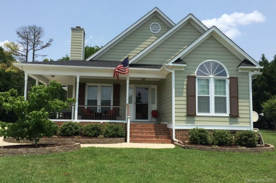 This is the nicest home in Bristol Park. Built by Sonny Collins for a family member, this house has an inviting Wrap-around Front Porch with decorative wrought iron pickets, Open Great Room with Cathedral Ceiling, Fireplace, Dining Area and Kitchen.  3/4” Brazilian Cherry hardwood flooring in GR, Dining & hallways, Ceramic Tile in Kitchen and Bathrooms.  Master with vaulted ceiling a Walk-in Closet and a Shoe closet. Master BA has jetted tub, separate shower and water closet and Surround Sound!