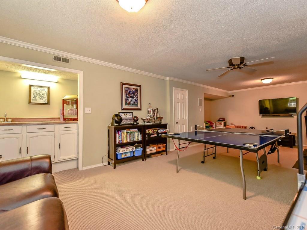 Quail Hollow Estates - Residential