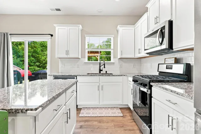 6826 Bellawood Drive Unit 51, photo 4 of 34
