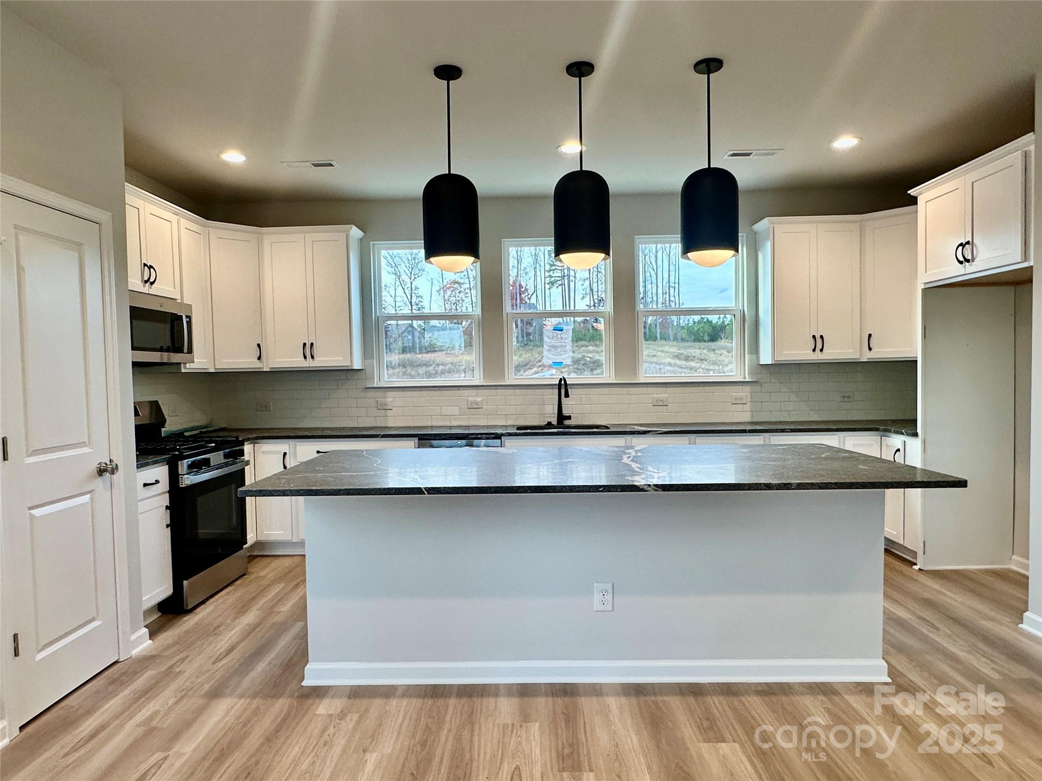 234 Ferebee Place BRX0075