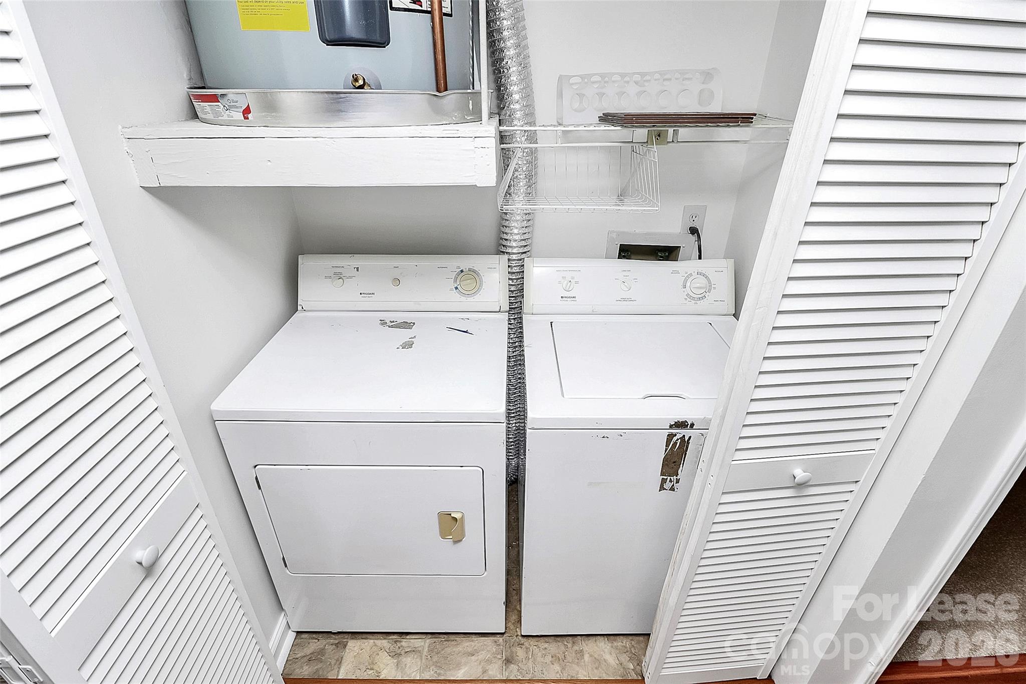 Myers Park Manor - Residential Lease