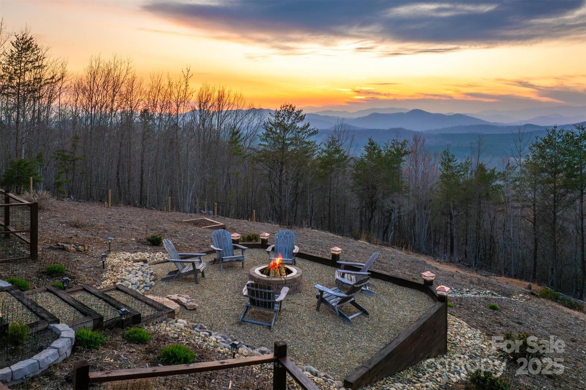 Grandview Peaks - Residential